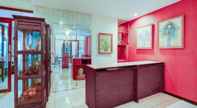 Hotel Oyo Flagship 90425 22 Surabaya
